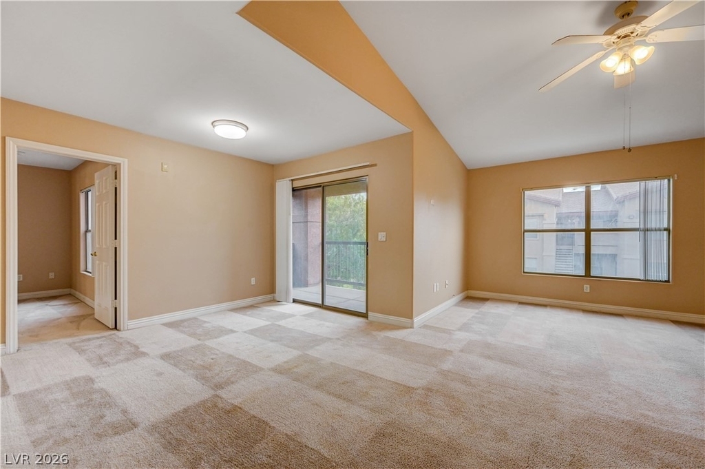 8000 W Badura Avenue - Photo 7