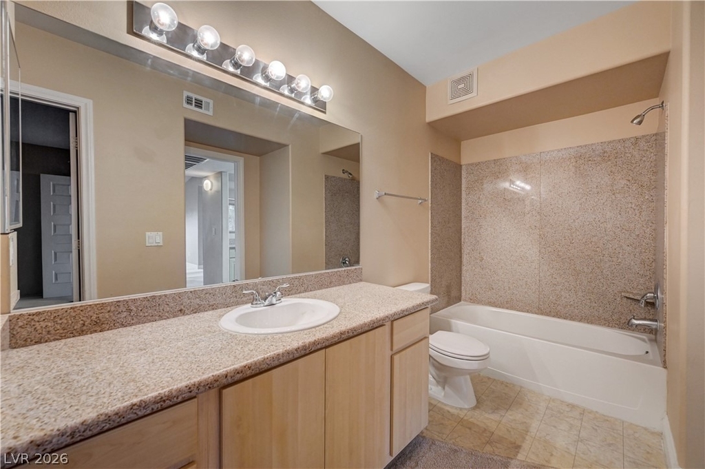 8000 W Badura Avenue - Photo 25