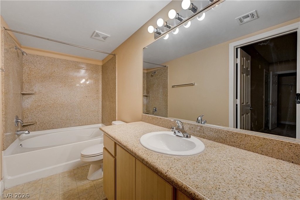8000 W Badura Avenue - Photo 33