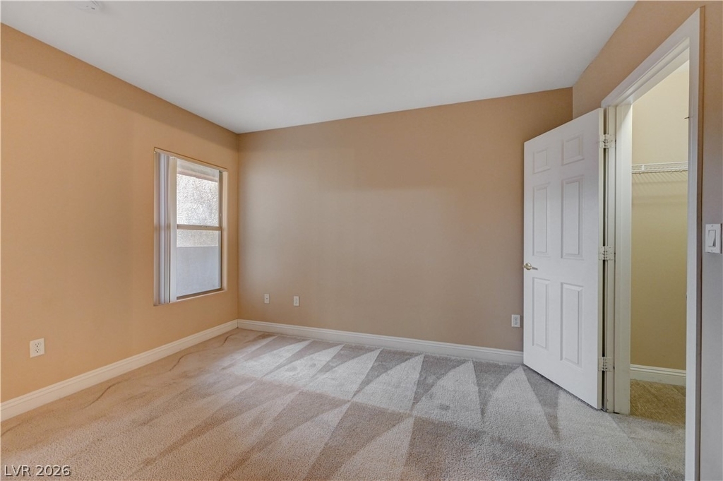 8000 W Badura Avenue - Photo 24