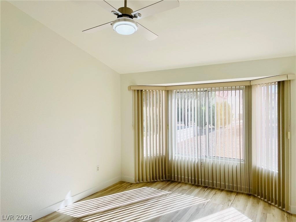 8905 Pennystone Avenue - Photo 15