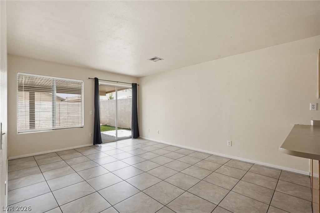 6526 Blooming Sun Court - Photo 12