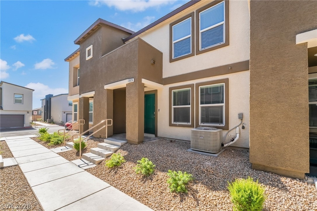 4826 Wine Ridge Avenue - Photo 0