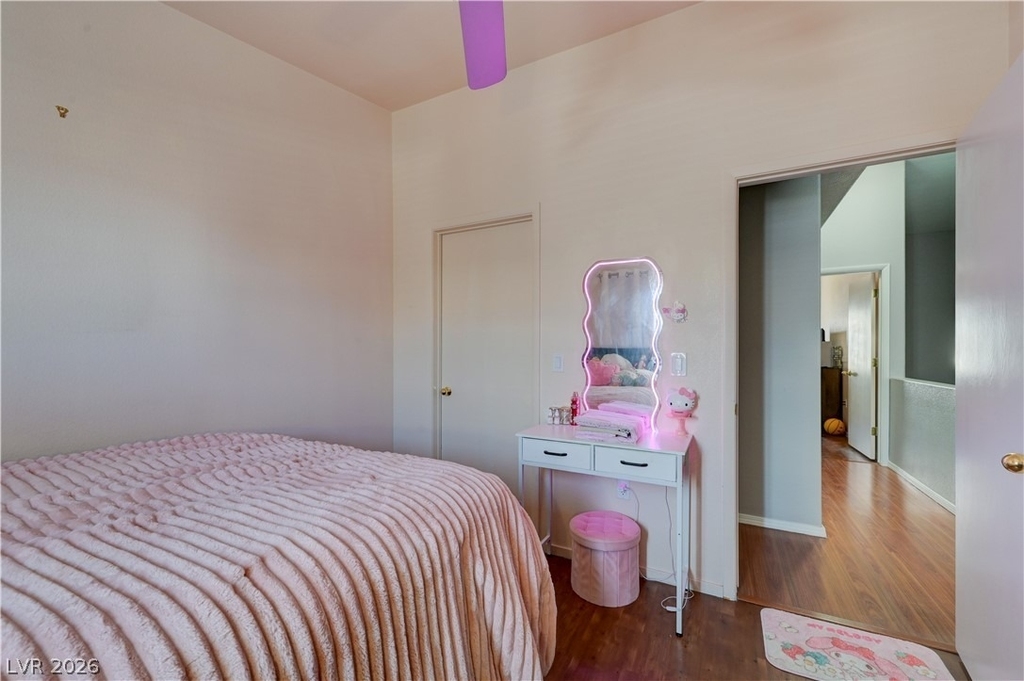 2050 N Los Feliz Street - Photo 47