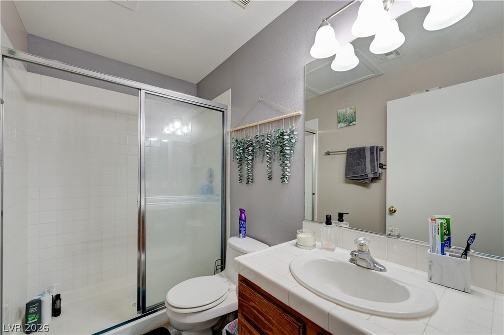 2050 N Los Feliz Street - Photo 49