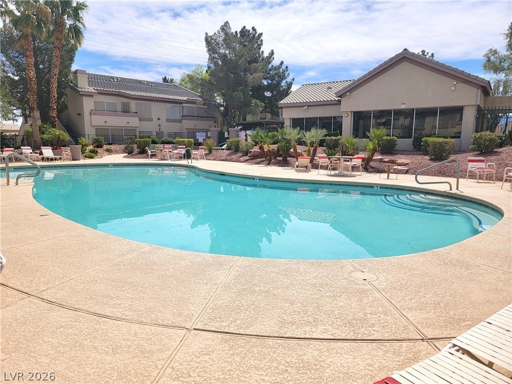 5710 E Tropicana Avenue - Photo 24
