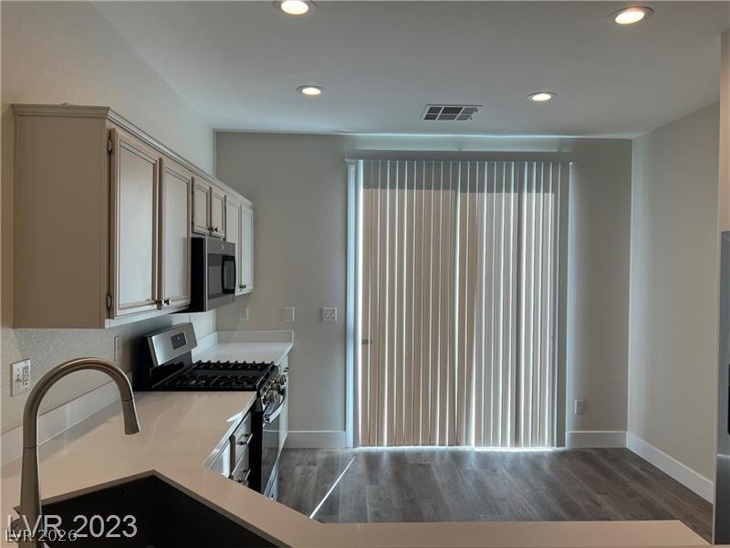341 Sonoma Valley Street - Photo 8