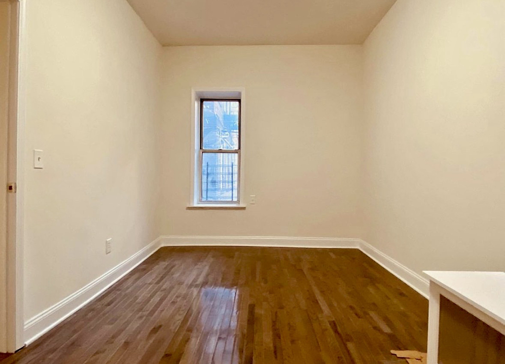 42-22 Ketcham Street - Photo 6