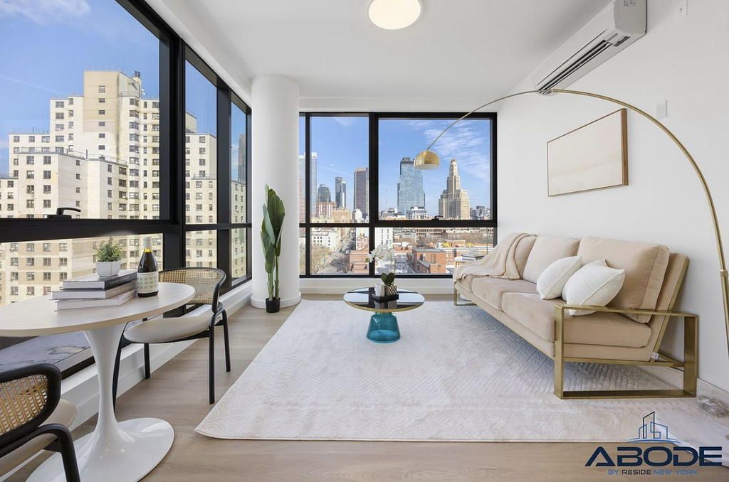556 Baltic Street - Photo 2