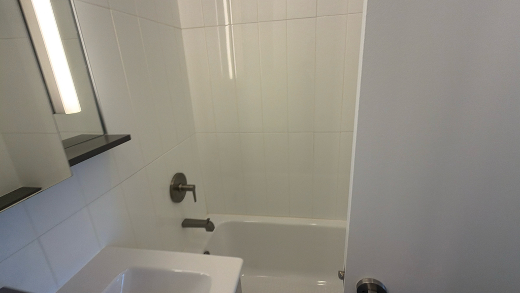 West 47th Street - Photo 7