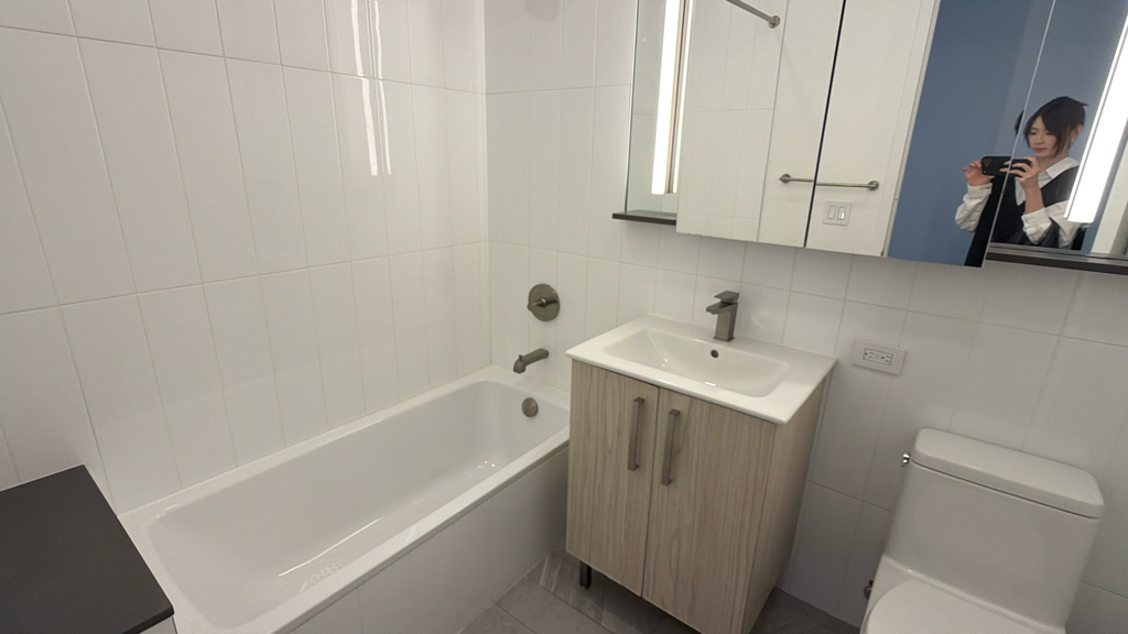 West 47th Street - Photo 9