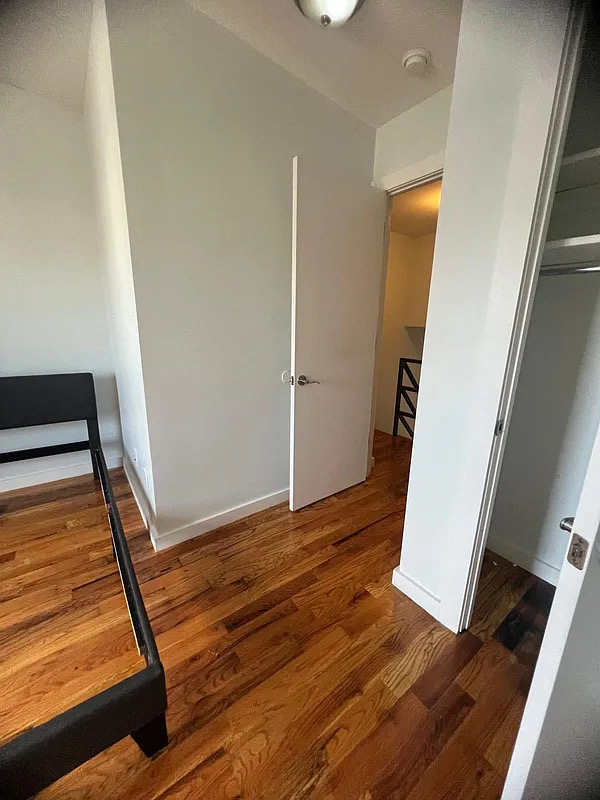 97 Cornelia Street - Photo 10