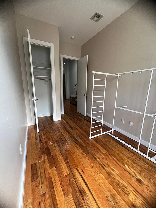 97 Cornelia Street - Photo 12