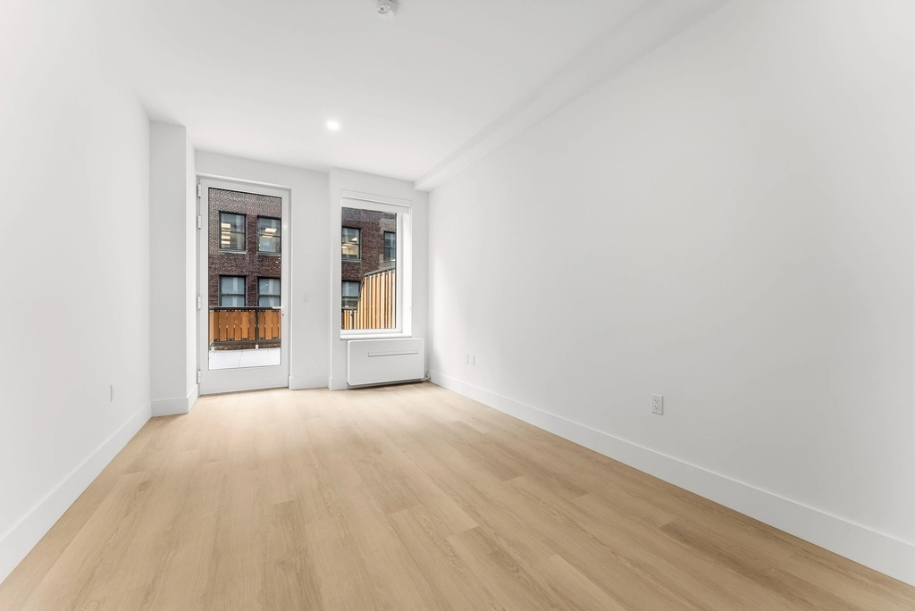 55 Broad Street - Photo 3