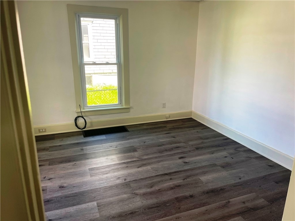 7 Wells Avenue - Photo 4