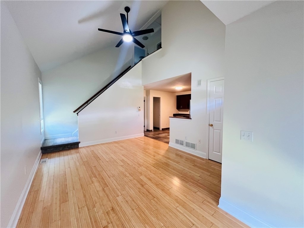 131 Broxbourne Drive - Photo 2