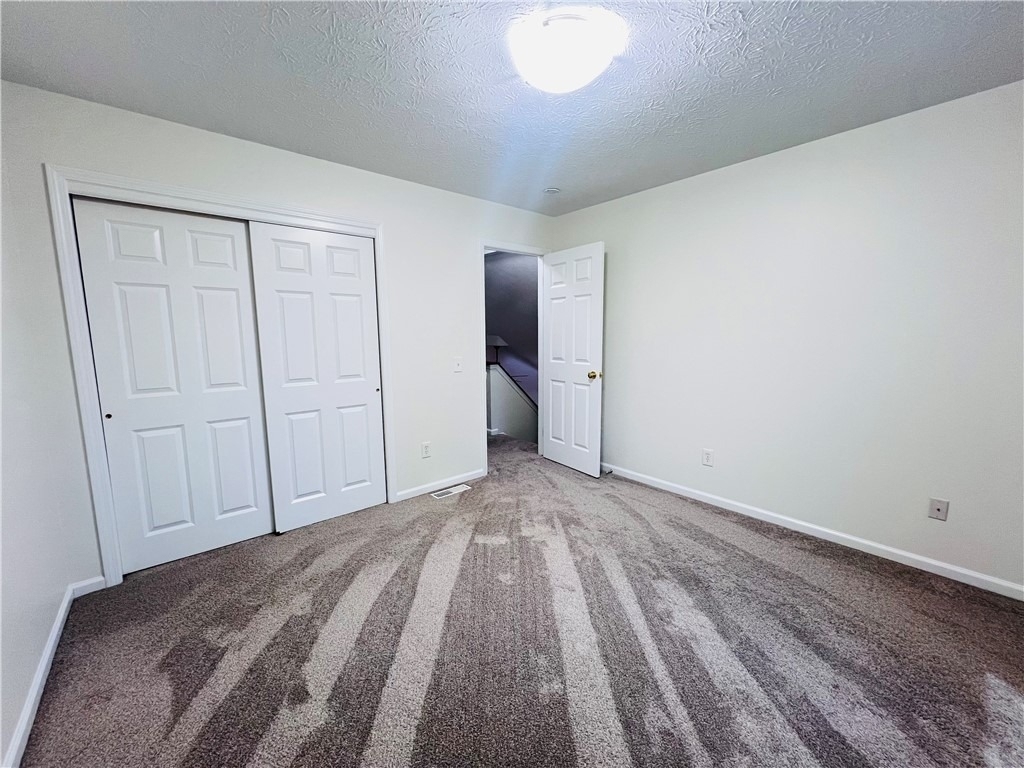 131 Broxbourne Drive - Photo 11