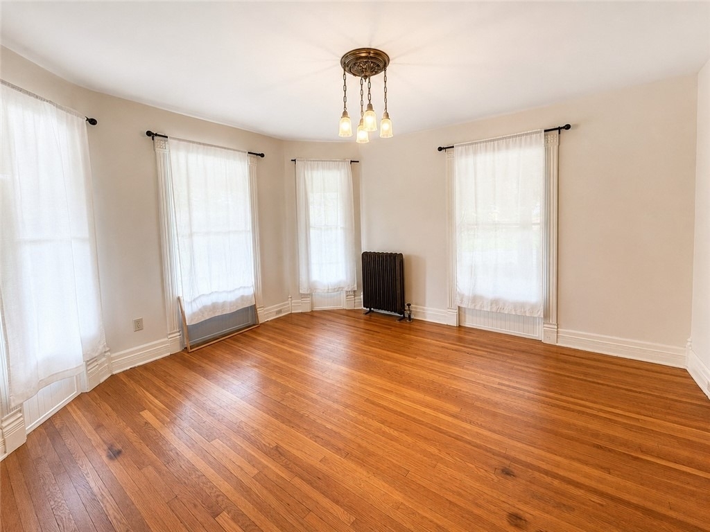 54 W 5th Street - Photo 9
