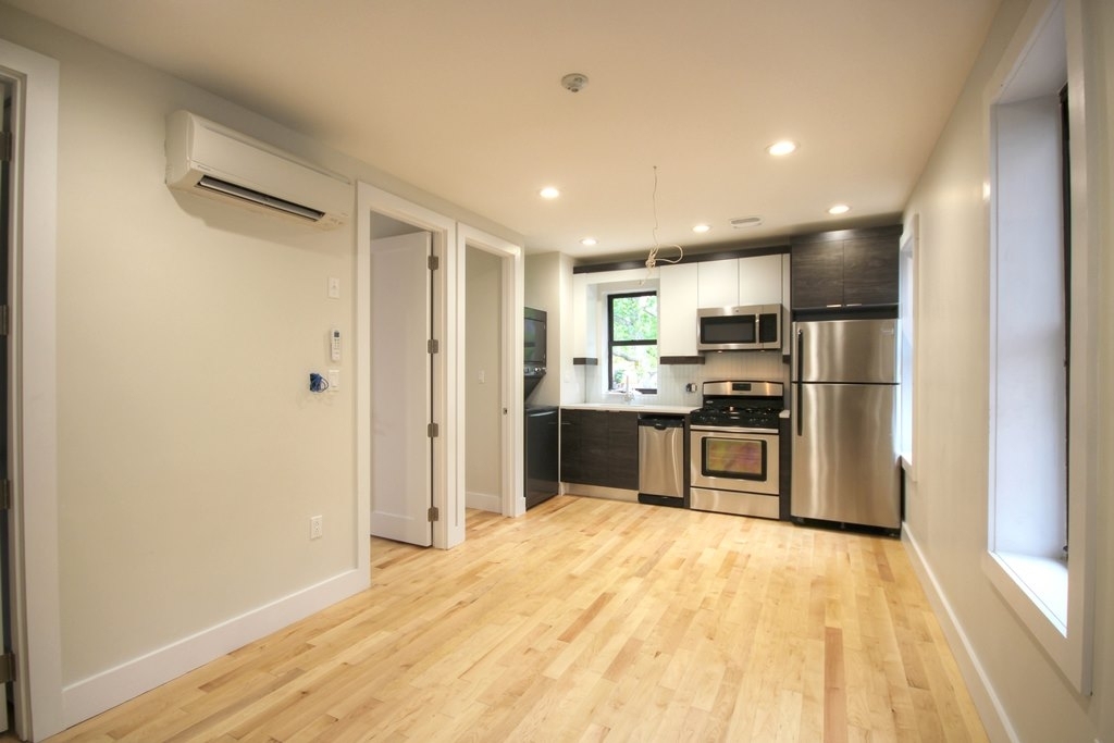 867 Metropolitan Avenue - Photo 1