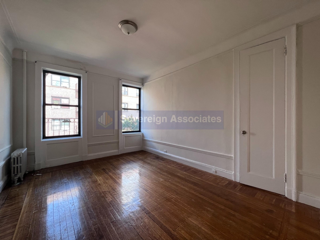 150 Haven Avenue - Photo 5