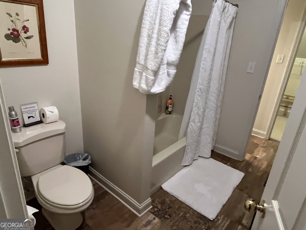 700 Old Lake Russell Road - Photo 18