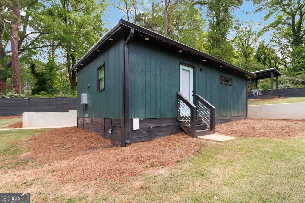 758 Braemar Avenue Sw - Photo 4
