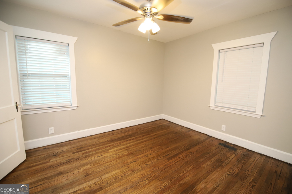 112 Saynor Circle - Photo 4