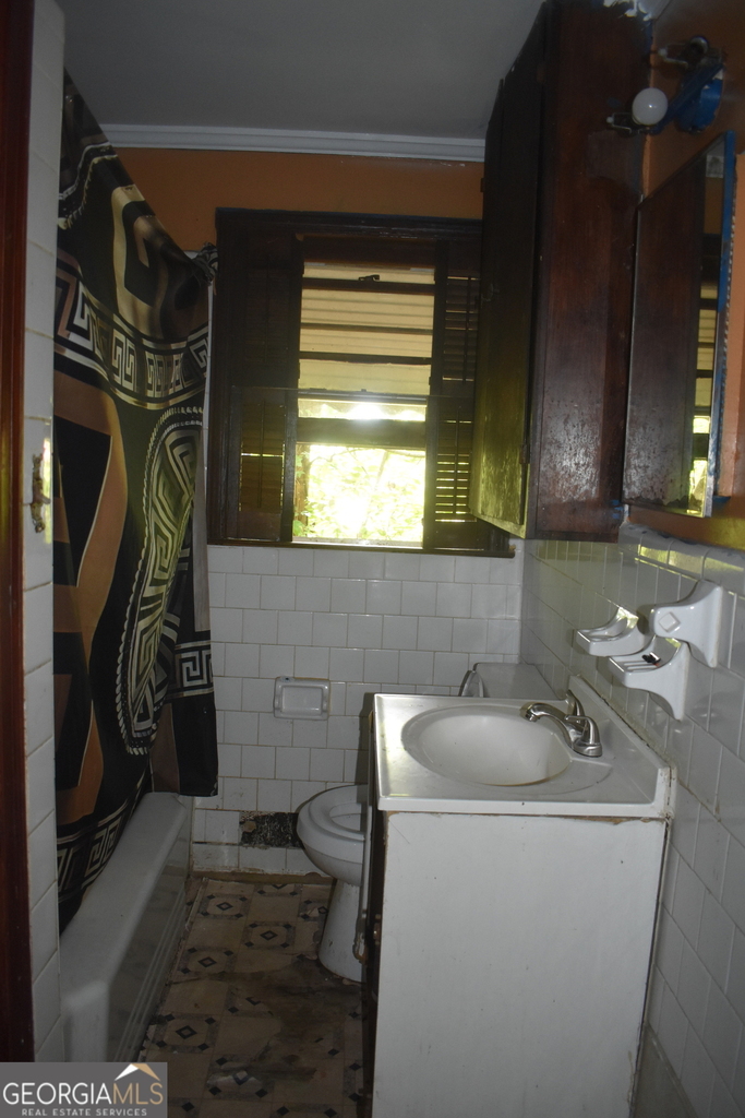 1387 Dewey Street - Photo 28