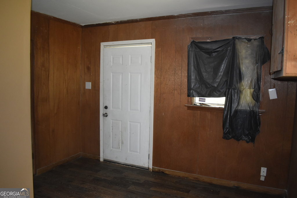 1387 Dewey Street - Photo 22