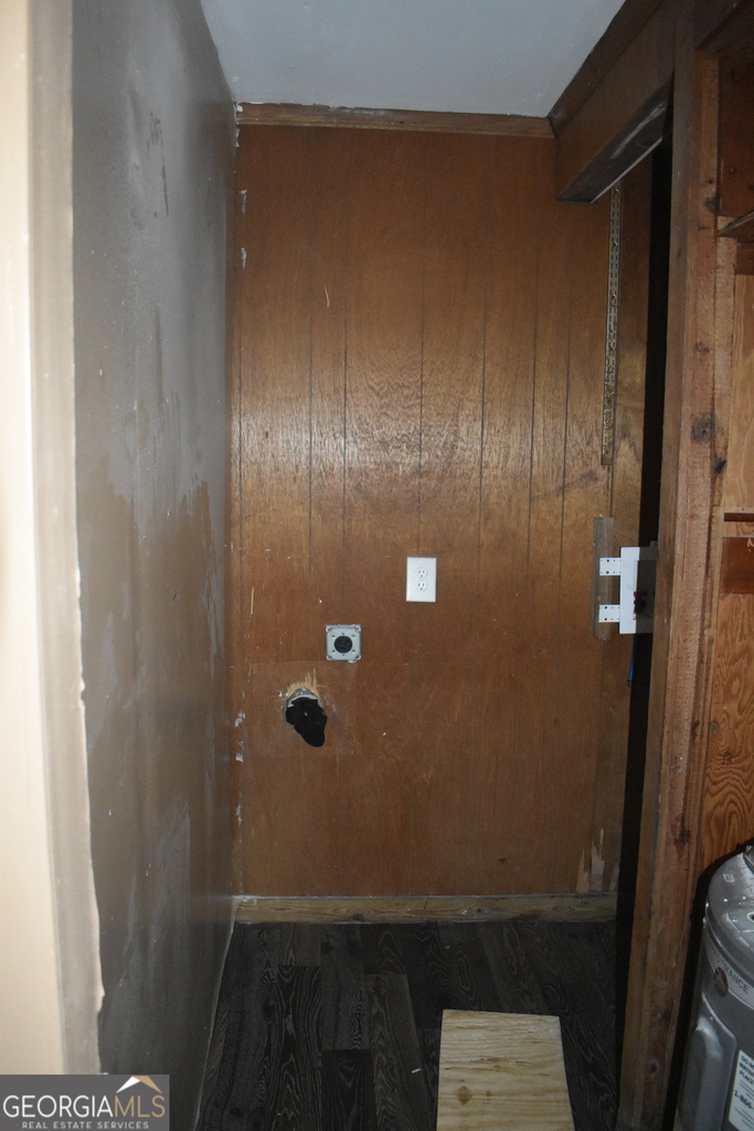 1387 Dewey Street - Photo 23