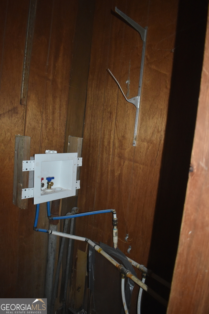 1387 Dewey Street - Photo 25