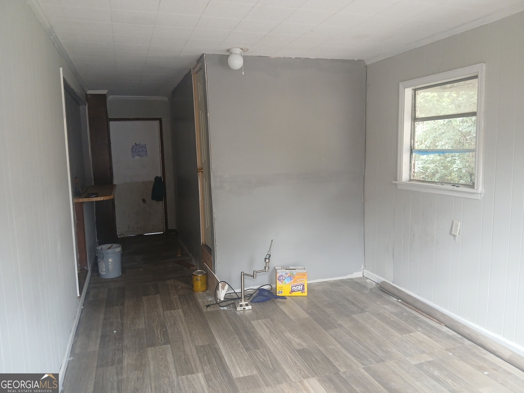 1387 Dewey Street - Photo 9