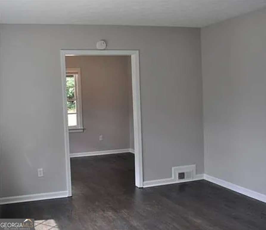2113 Seavey Drive - Photo 2