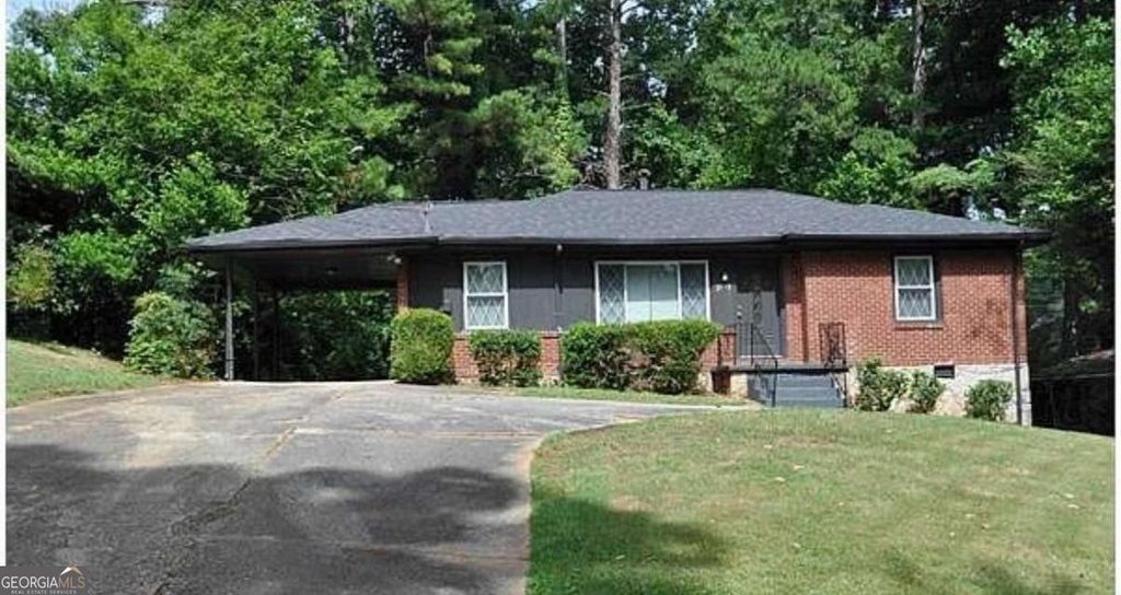2113 Seavey Drive - Photo 0