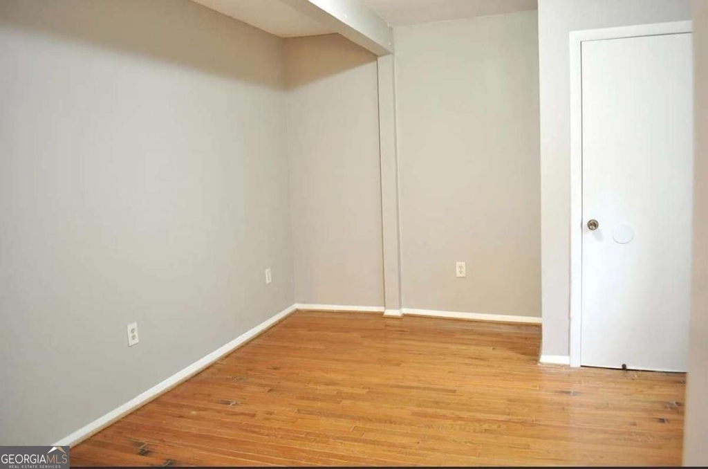 3047 Alston Drive - Photo 3
