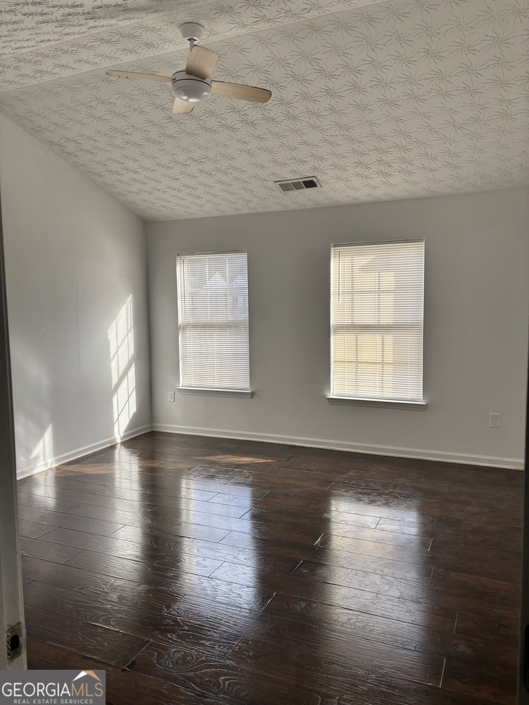 3859 Shenfield Drive - Photo 6
