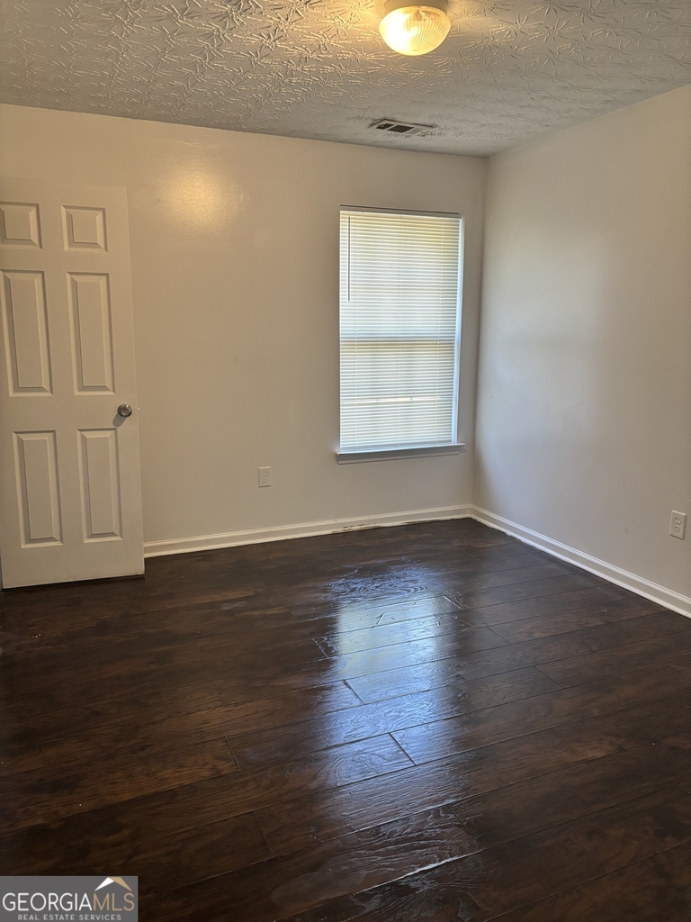 3859 Shenfield Drive - Photo 9