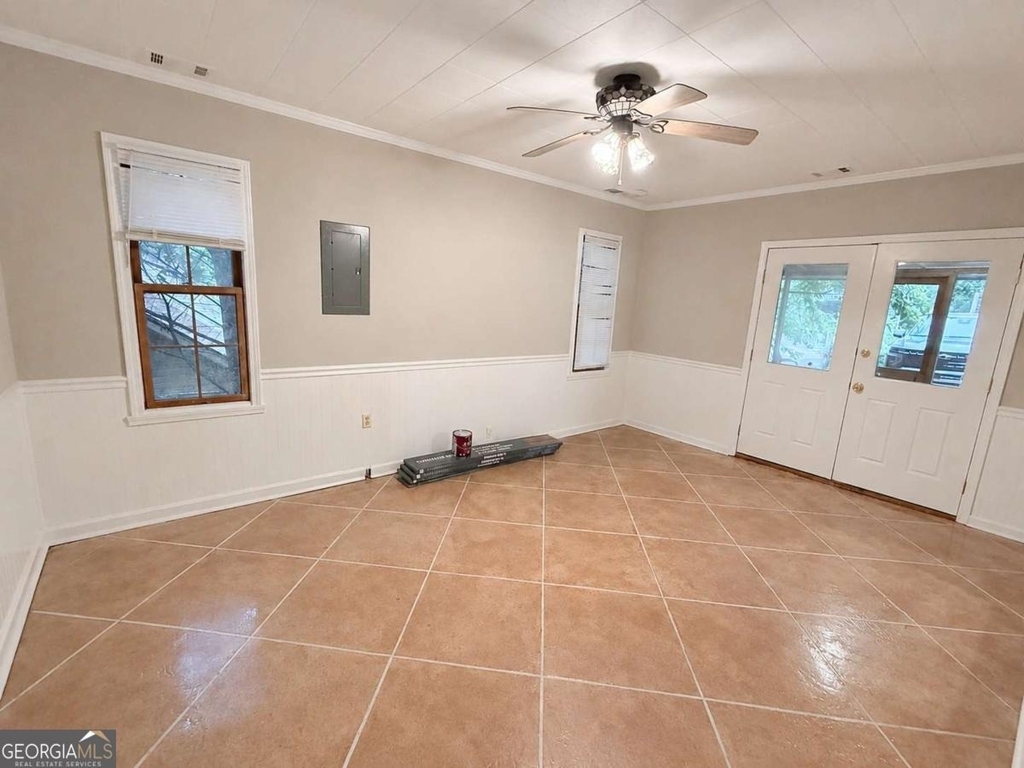 3945 Fraser Circle - Photo 9