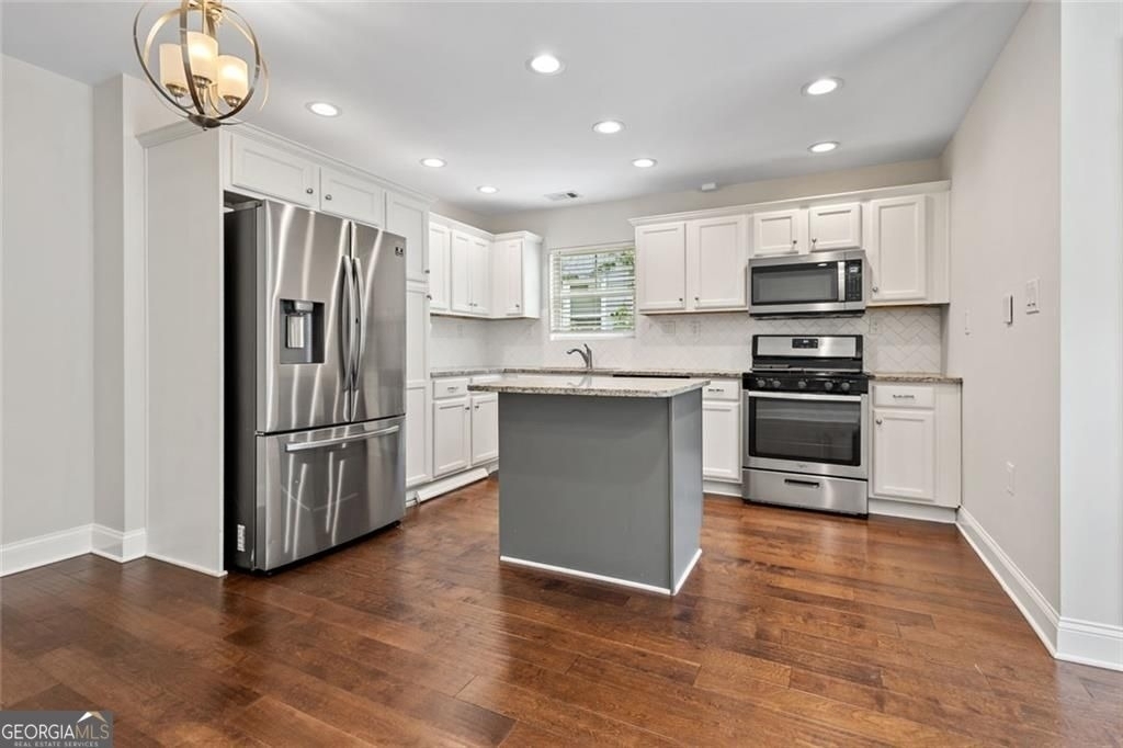 2952 Palm Drive - Photo 1