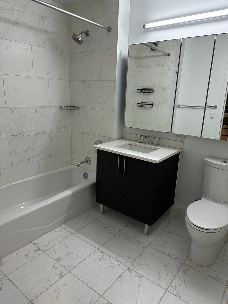 5th Avenue - Photo 6