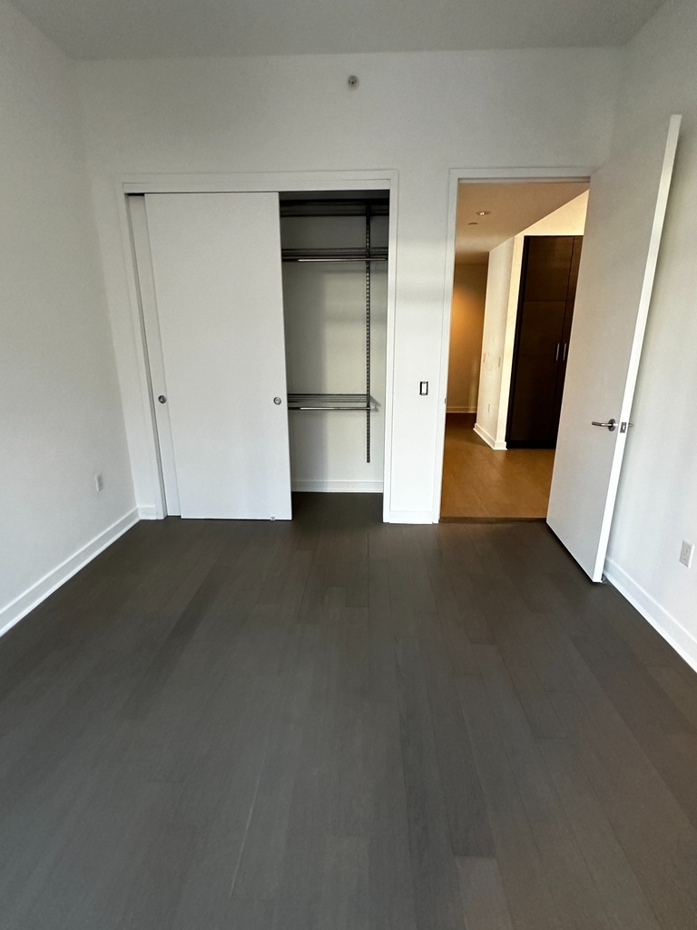 5th Avenue - Photo 11