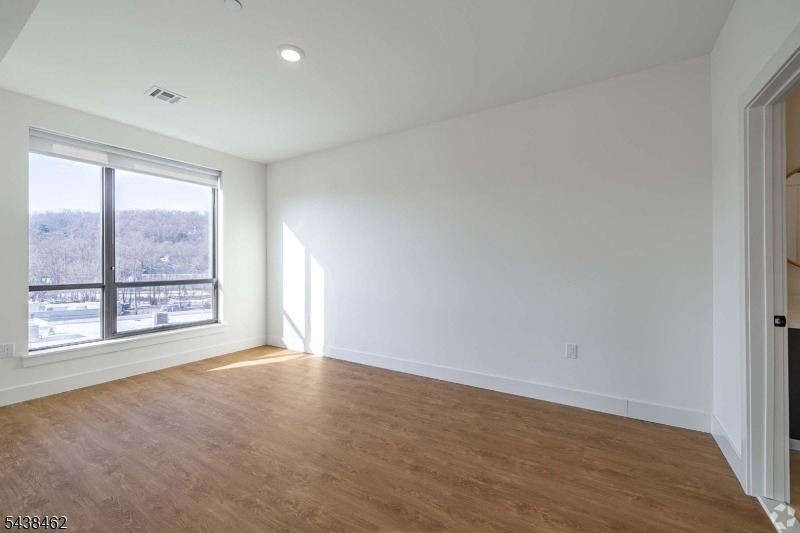 555 Northfield Ave - Photo 25