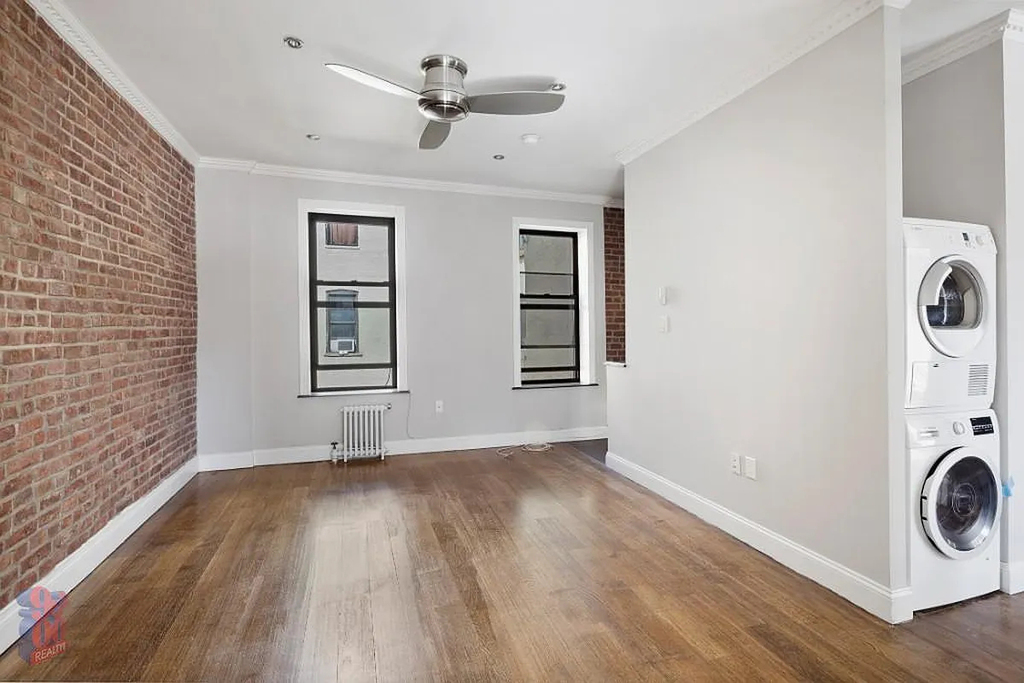 326 West 100th Street - Photo 13