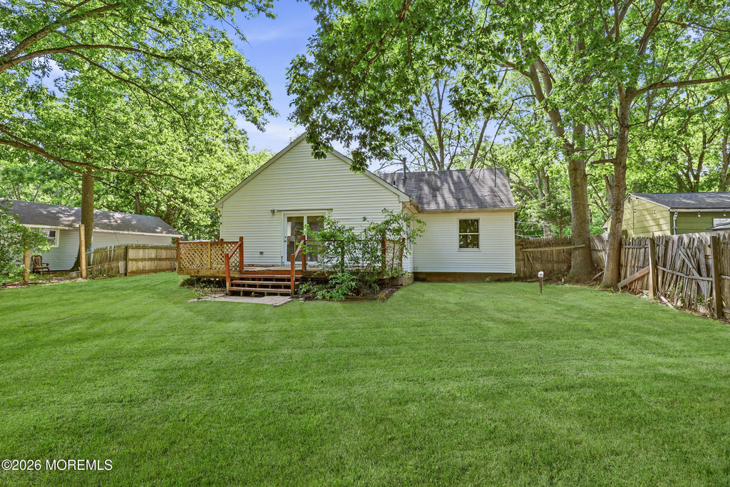 1305 Marshall Street - Photo 16