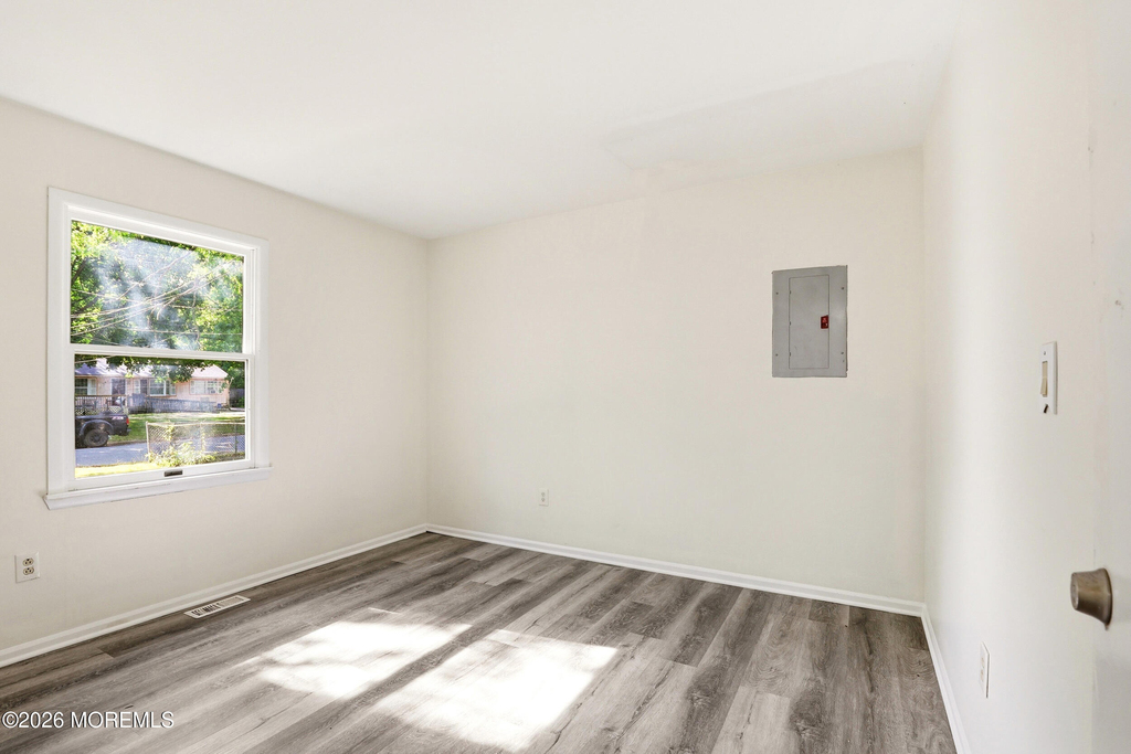 1305 Marshall Street - Photo 12
