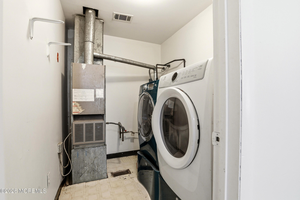 1305 Marshall Street - Photo 15