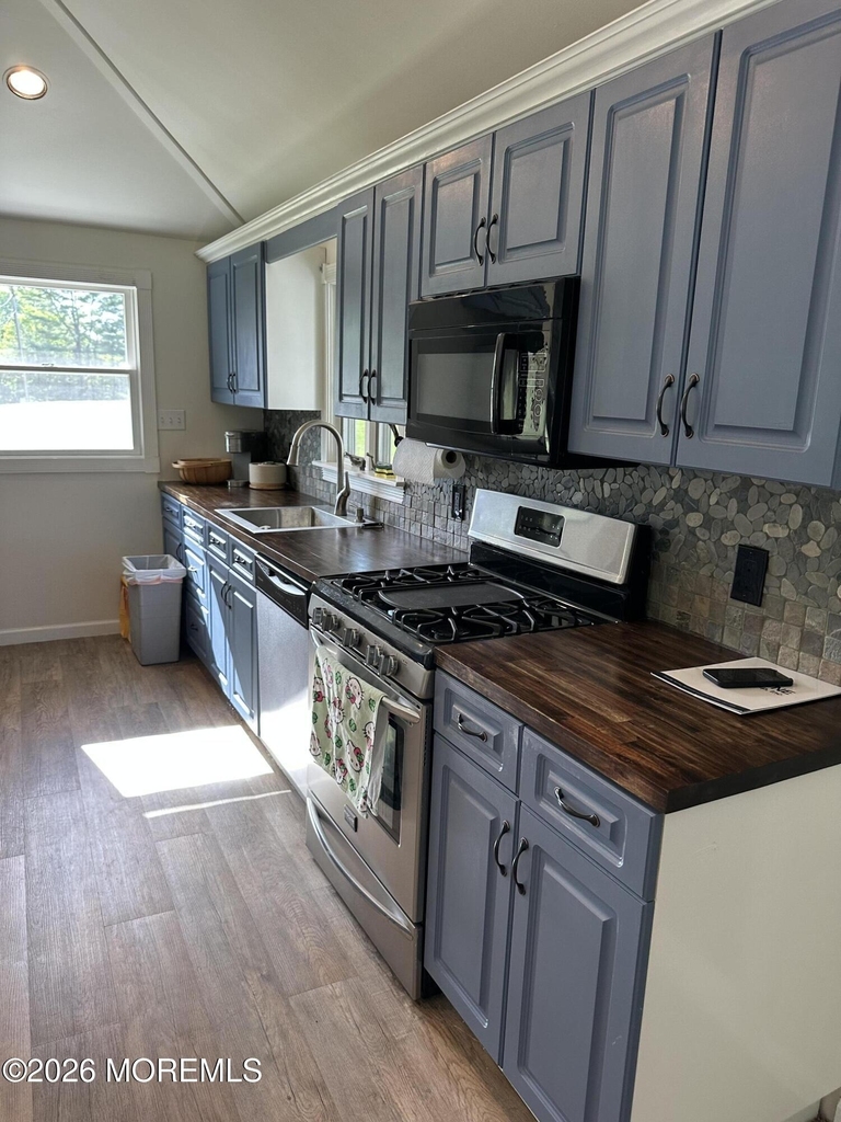 164 Everett Road - Photo 6