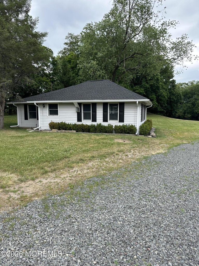 164 Everett Road - Photo 0