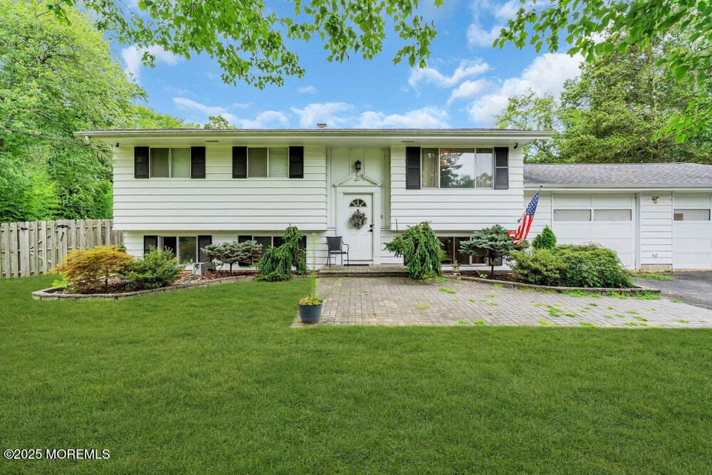 624 Fort Plains Road - Photo 0