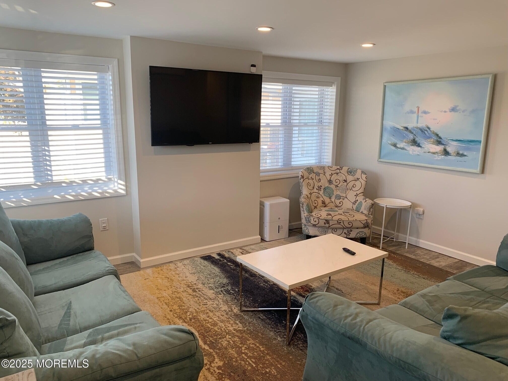 122 Ocean Avenue - Photo 2